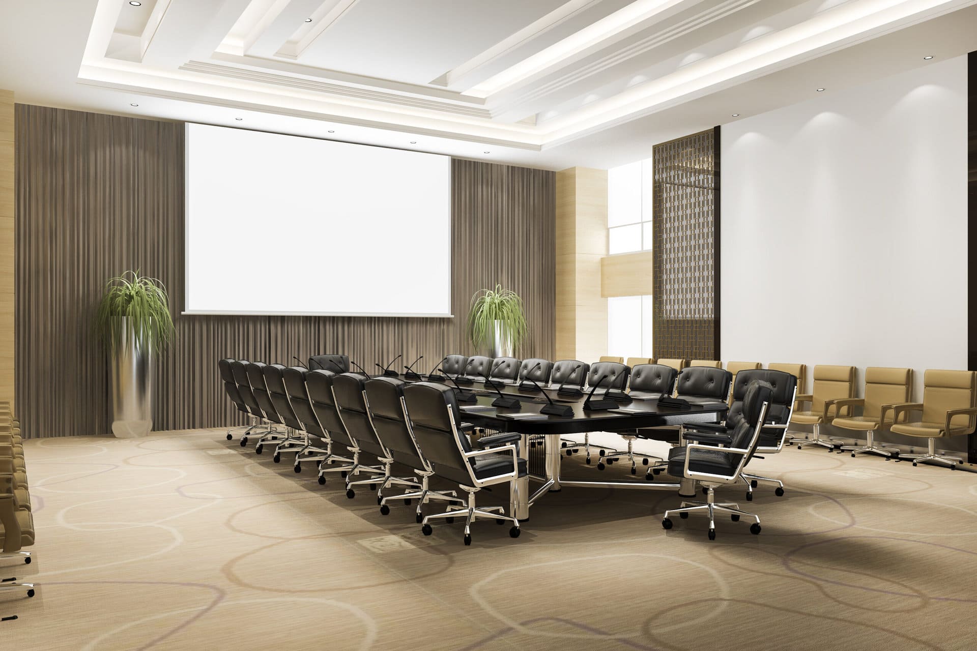 A large seminar room with controllable screen, microphonics and lighting.